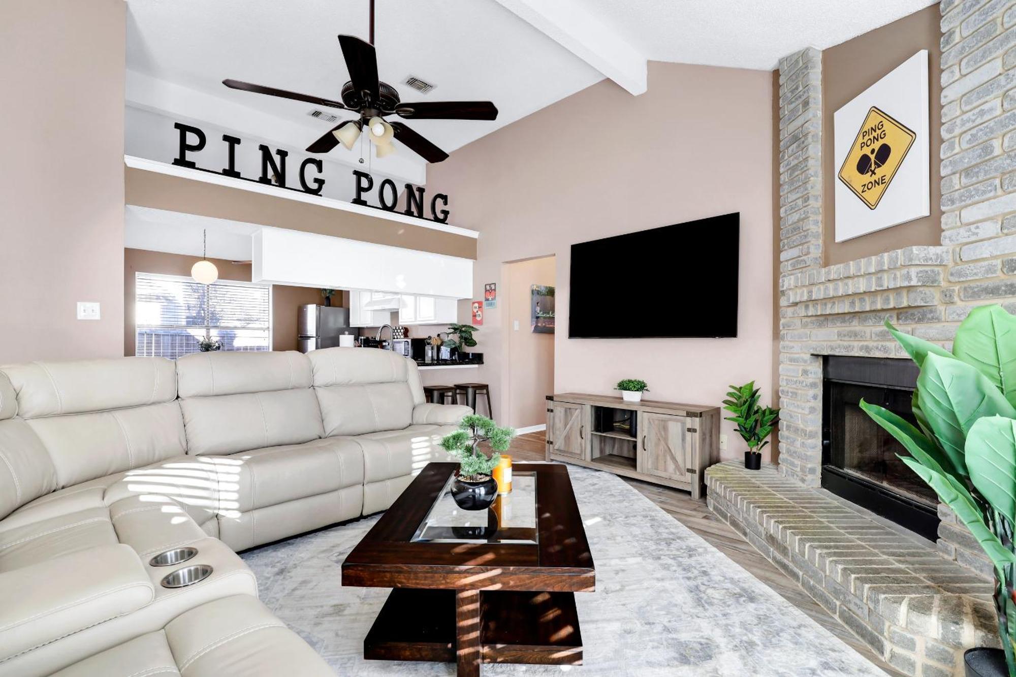 Pong - A Birdy Vacation Rental San Antonio Ngoại thất bức ảnh