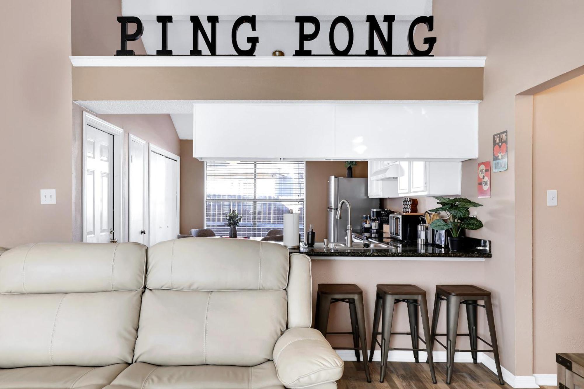 Pong - A Birdy Vacation Rental San Antonio Ngoại thất bức ảnh
