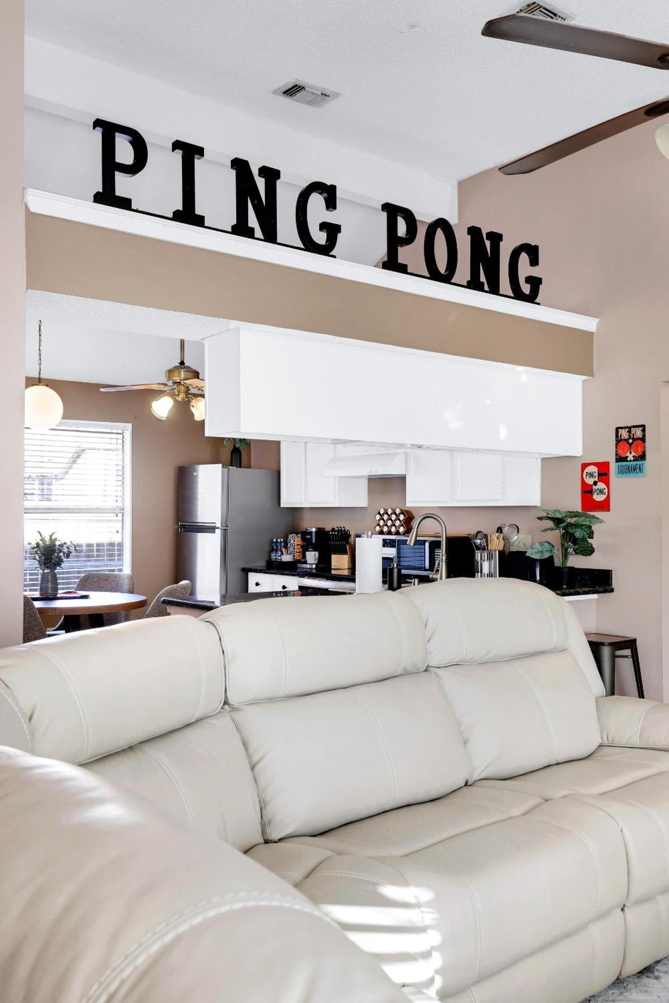Pong - A Birdy Vacation Rental San Antonio Ngoại thất bức ảnh